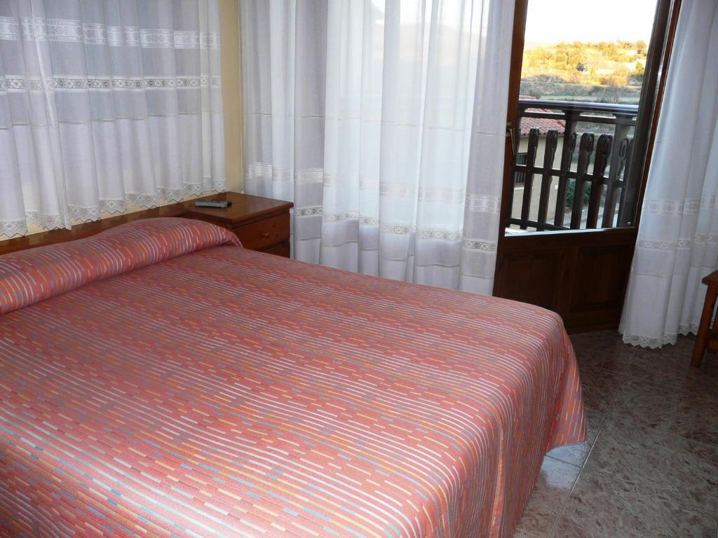 Hostal Rural Casa Castro Alberuela de la Liena Camera foto