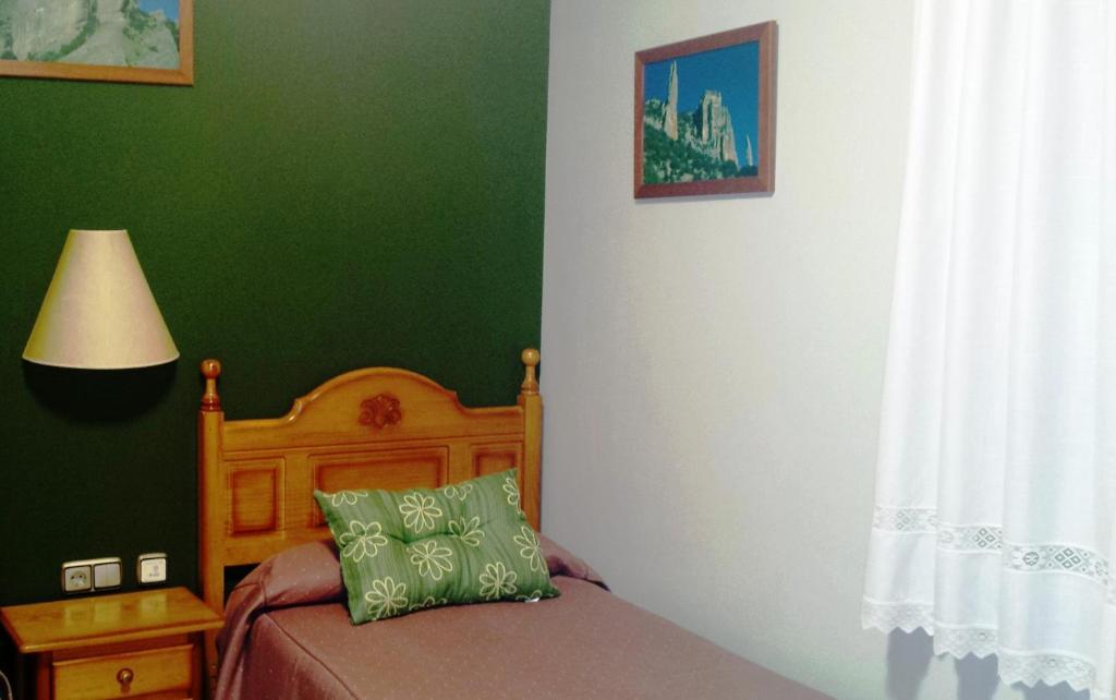 Hostal Rural Casa Castro Alberuela de la Liena Esterno foto