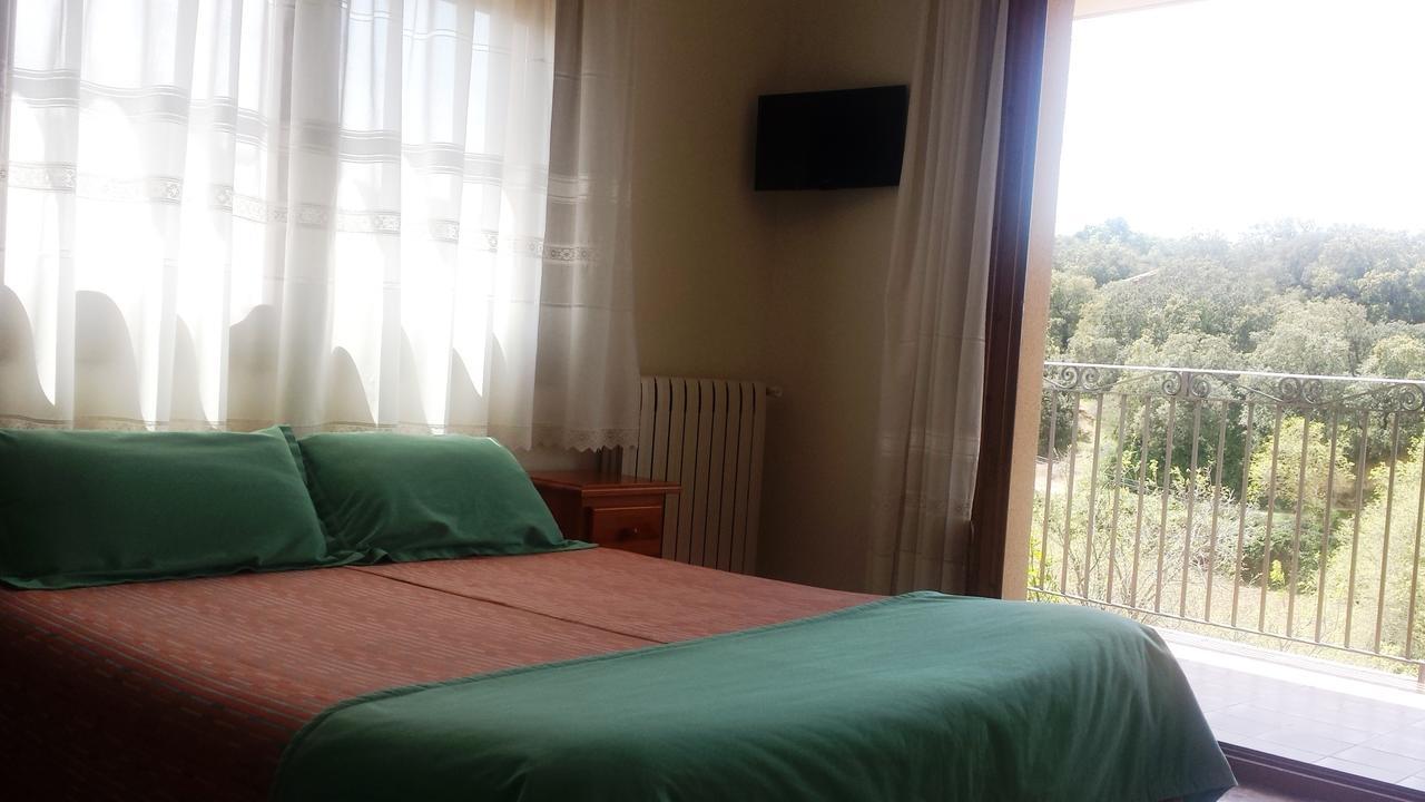 Hostal Rural Casa Castro Alberuela de la Liena Esterno foto